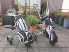 2 golftassen met kar