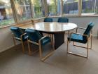 Kantoortafel met 6comfortabele stoelen, Zweeds design 