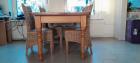 tafel met 4 stoelen